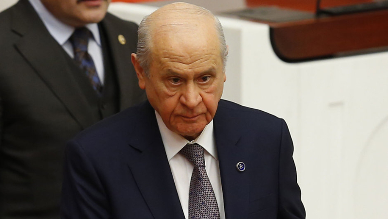 DEVLET BAHÇELİ