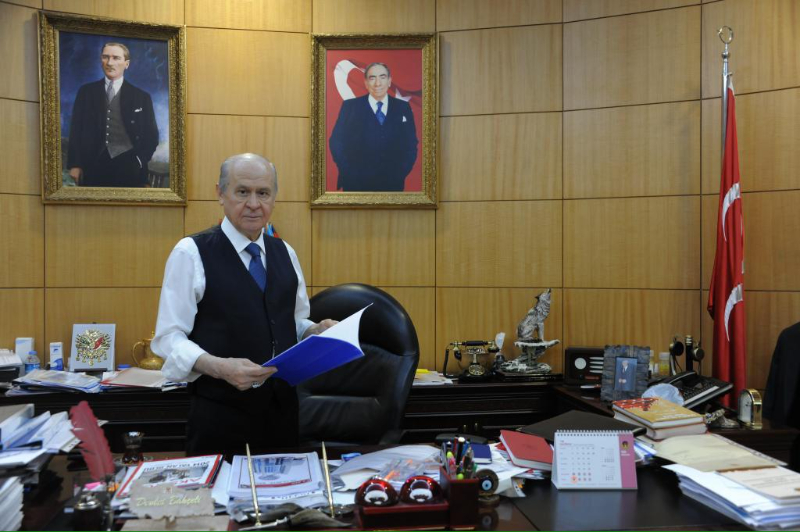 DEVLET BAHÇELİ