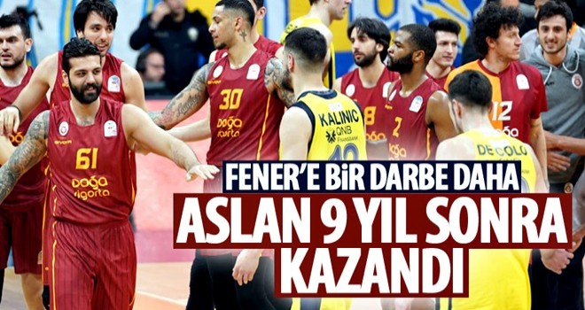 Fenerbahçe Galatasaray'a 9 yıl sonra kaybetti!